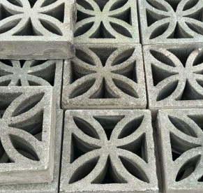 Four-Petal Designed Stone Screen